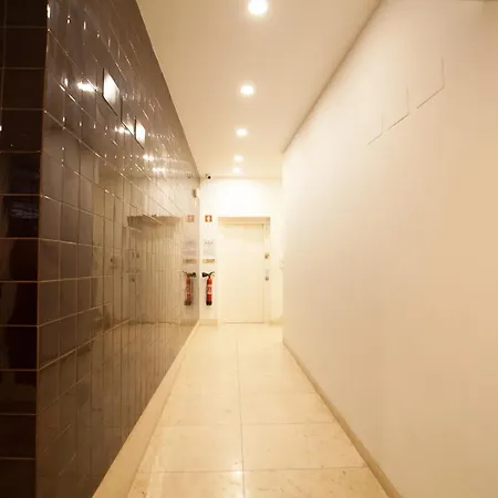 Flh Intendente Chic With Rooftop Pool * Lizbona