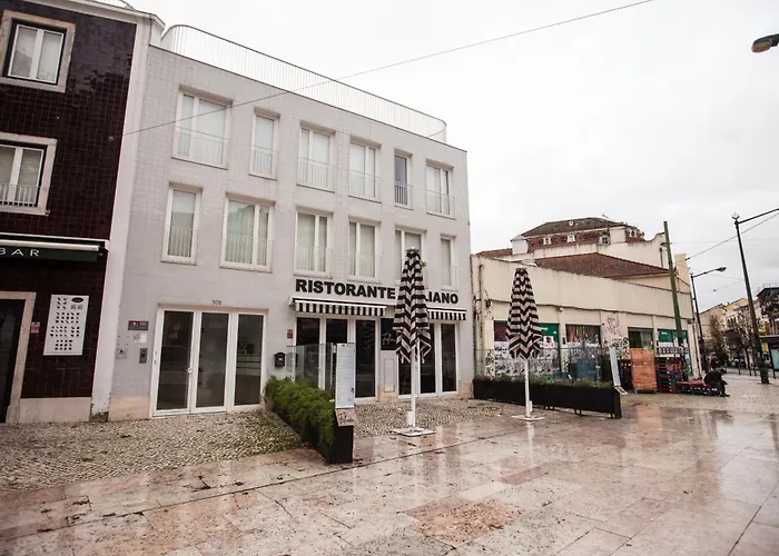 Apartment Flh Intendente Chic With Rooftop Pool Lisbon